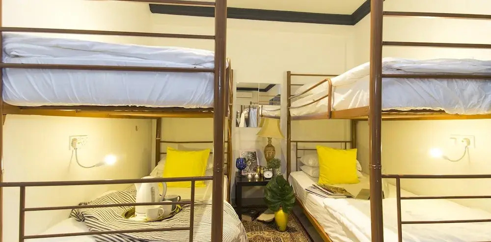 ZEN Hostel The Bed Station
