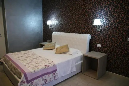 Rome Orange Inn