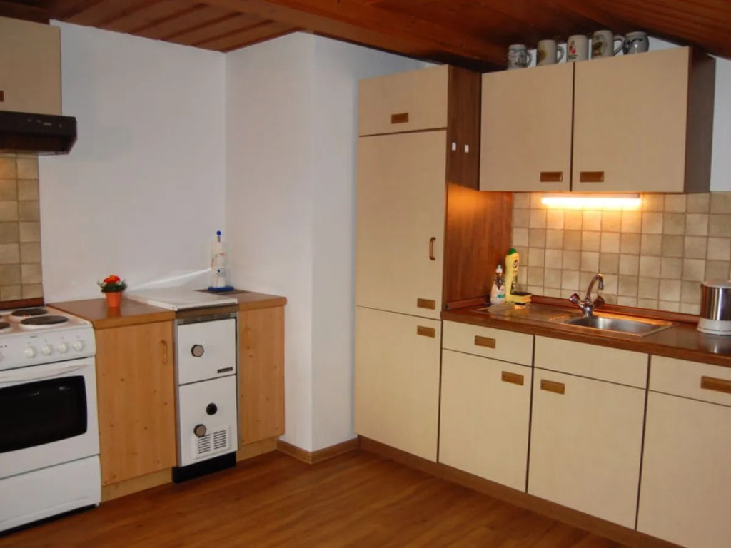 Apartment Entalhof by Interhome