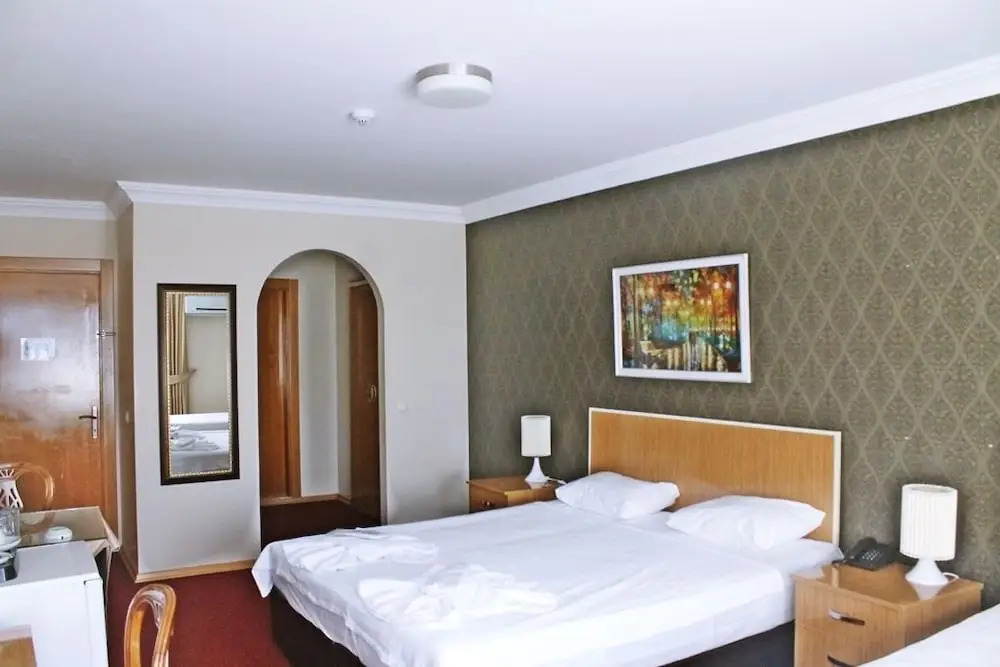 Oz Cinar Hotel