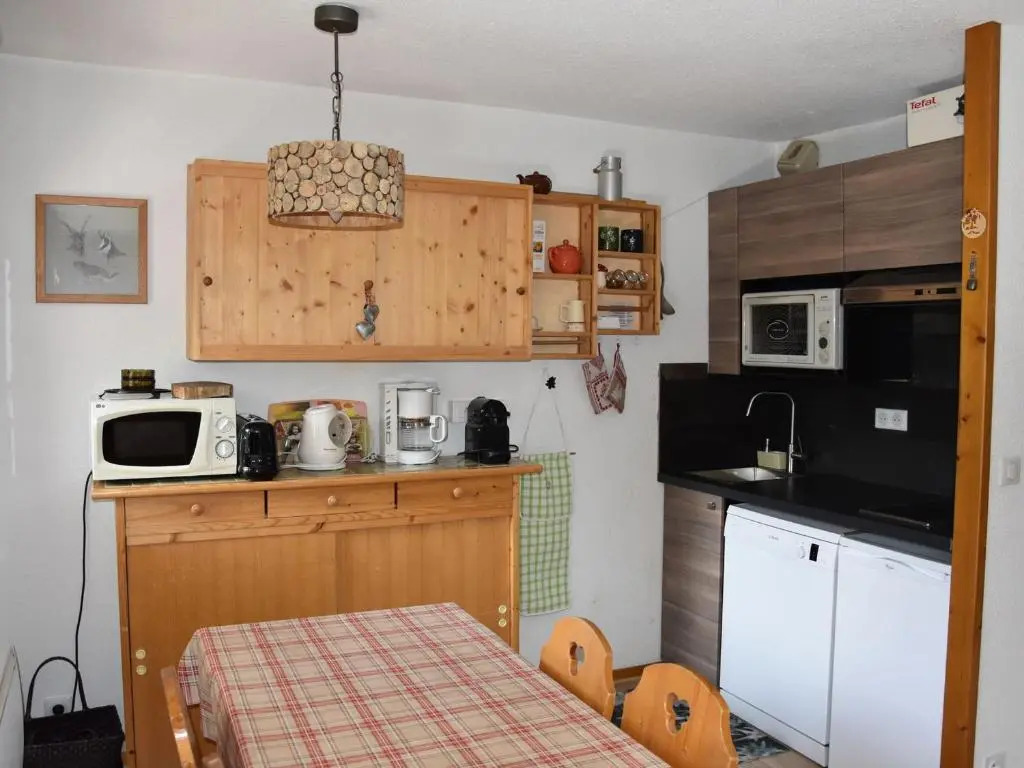 Appartement Pralognan-la-Vanoise, 3 pièces, 6 personnes - FR-1-464-52