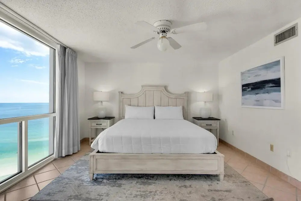 Shoreline Towers 2115