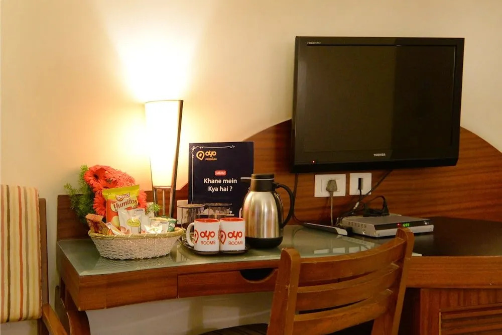 OYO 1701 Hotel NKM's Grand