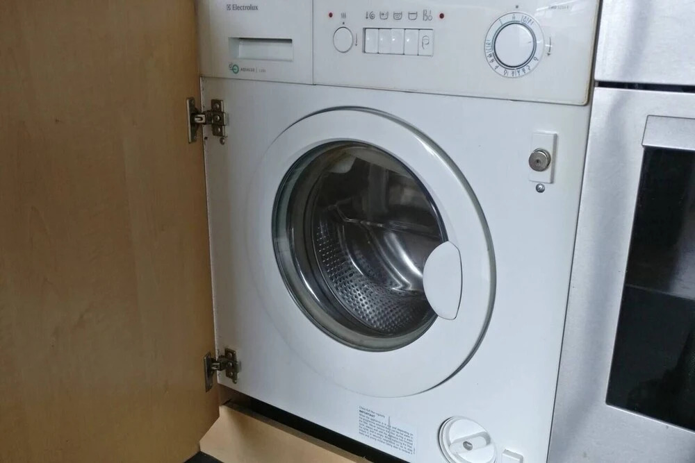 Beautiful City Centre 2-bed Apartment With Balcony