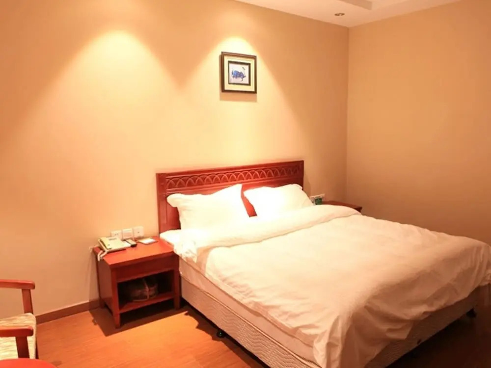 GreenTree Aliiance Weifang Zhucheng Heping Street Huayang Hotel