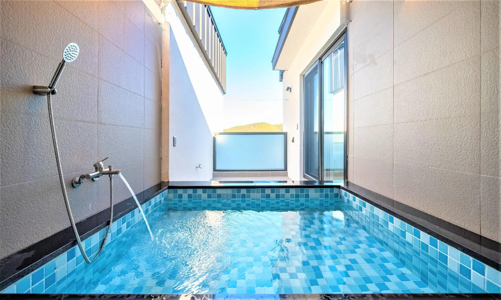 Geojae Uon Poolvilla Pension