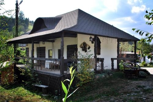 Casa Poveste Pensiunea-Muzeu