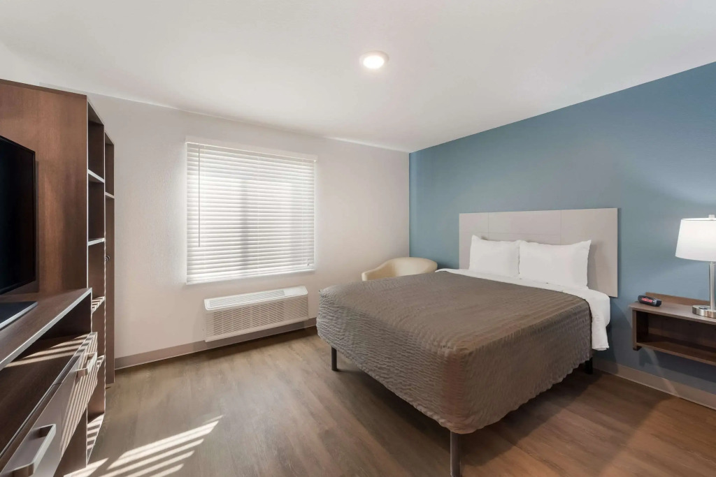 WoodSpring Suites Dayton North