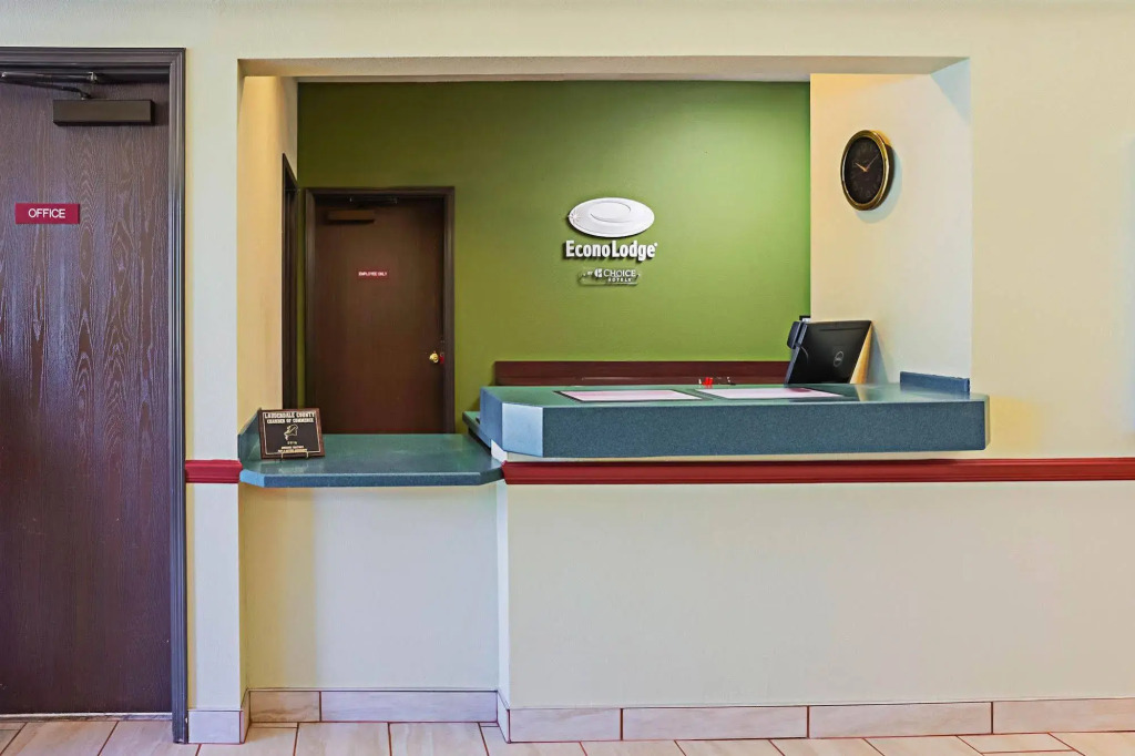 Econo Lodge Inn & Suites Ripley