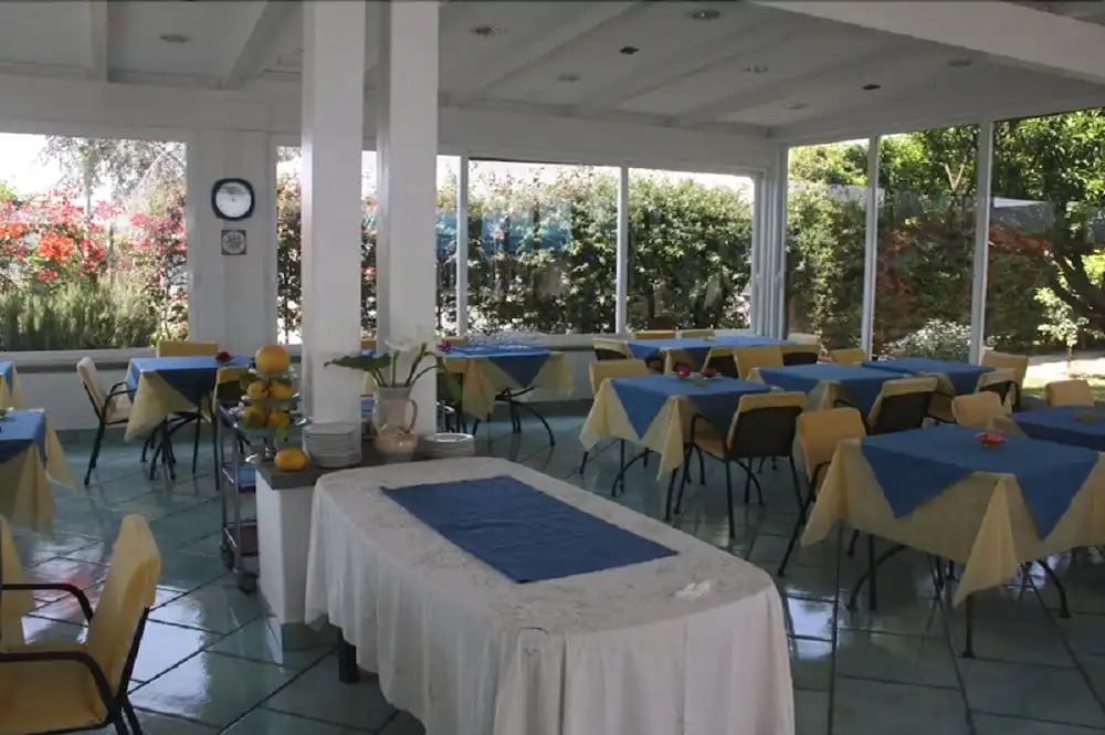 Hotel Villa Tre Sorelle