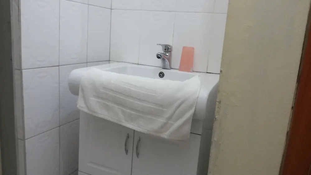 Dich Comfort Hotel - Main Branch