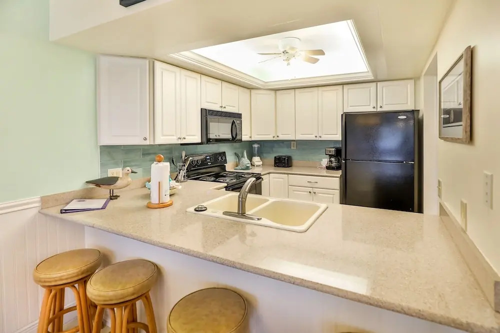 Sundial I201 - Enjoy A Gulf View From This On Sanibel! 1 Bedroom Condo