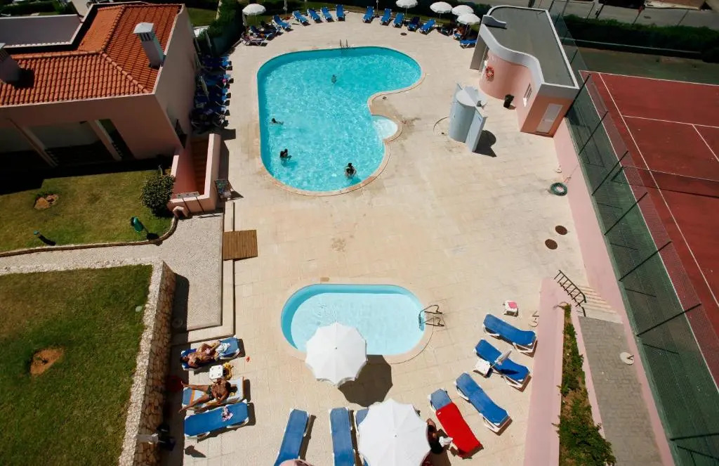 Apartamentos Coral do Vau