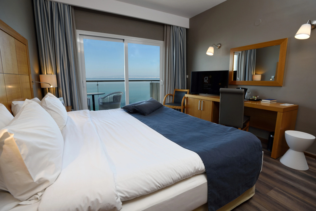 Golden Star City Resort