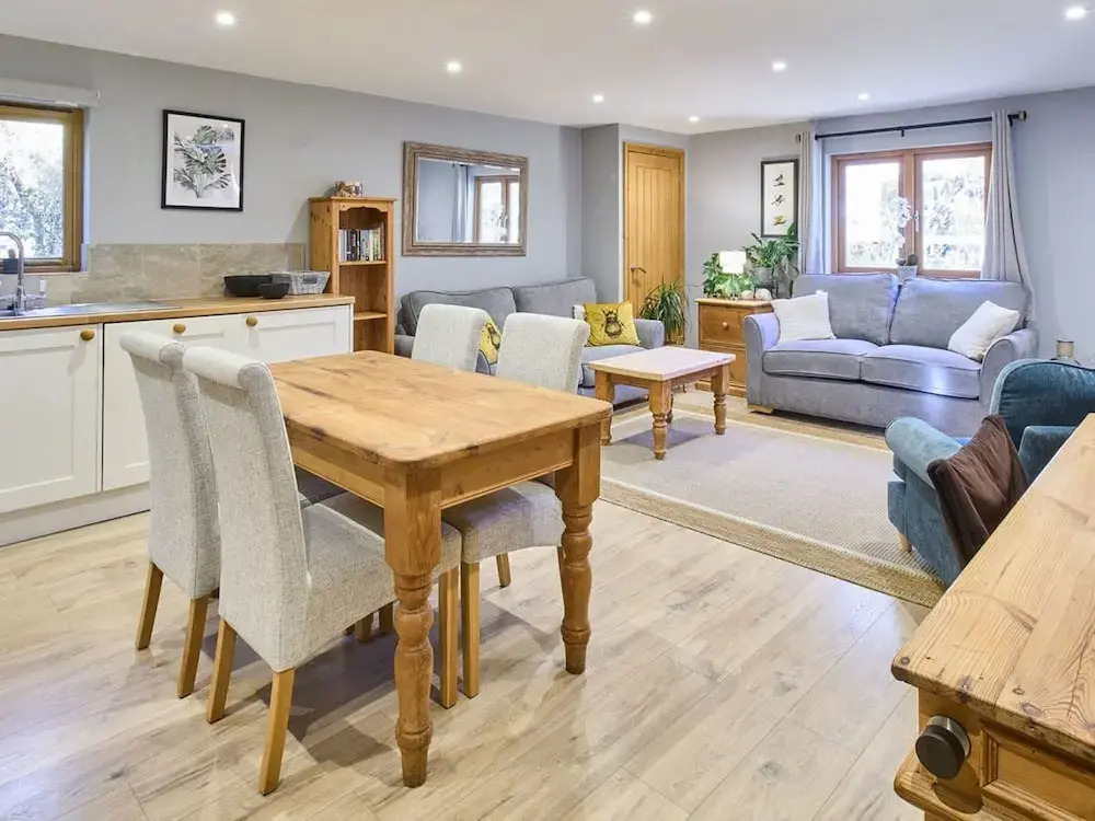 Host Stay Cobnut Barn