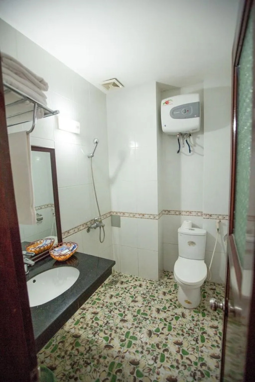 Thanh Lich Hotel