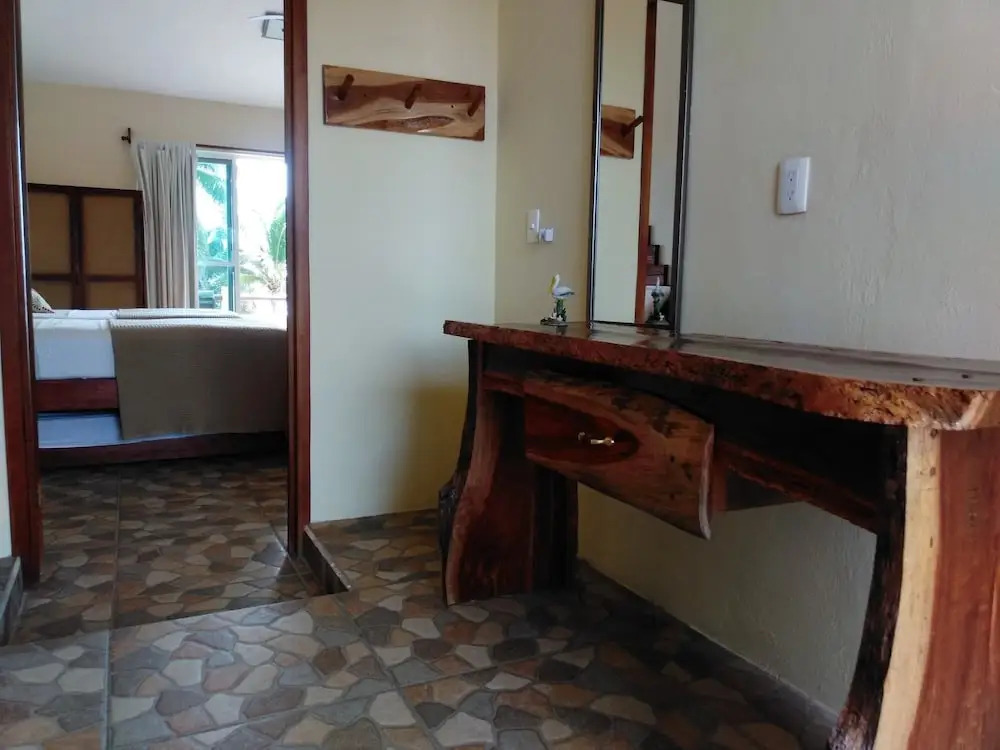 Mahasand Hotel & Hostel