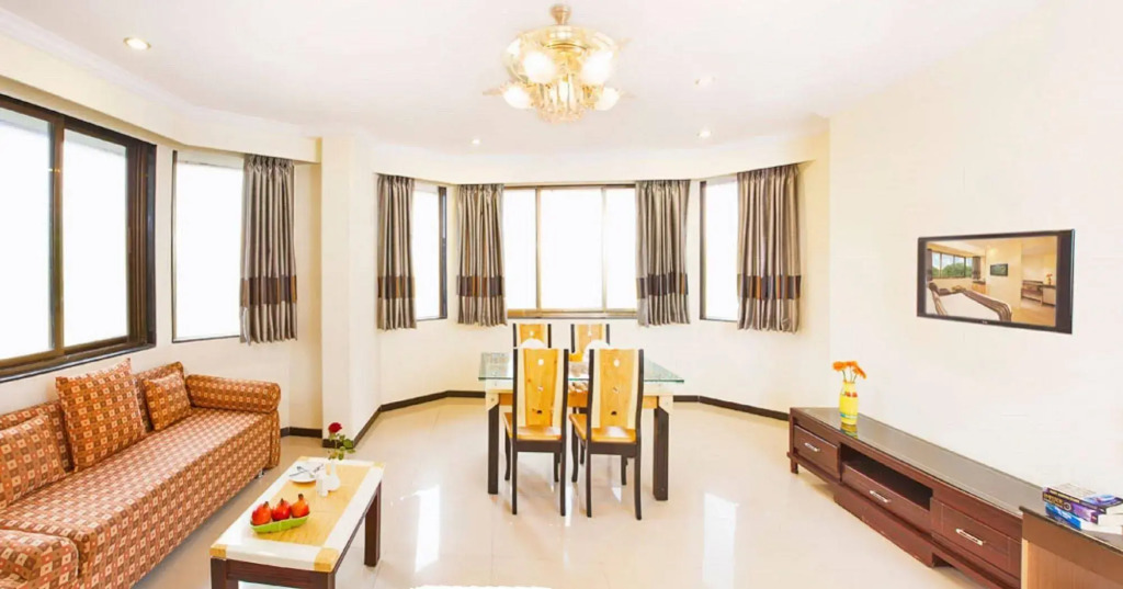 Sterling Lonavala