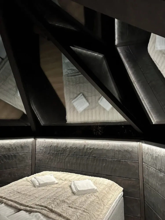 Shaman Village - Resort & Glass Igloos