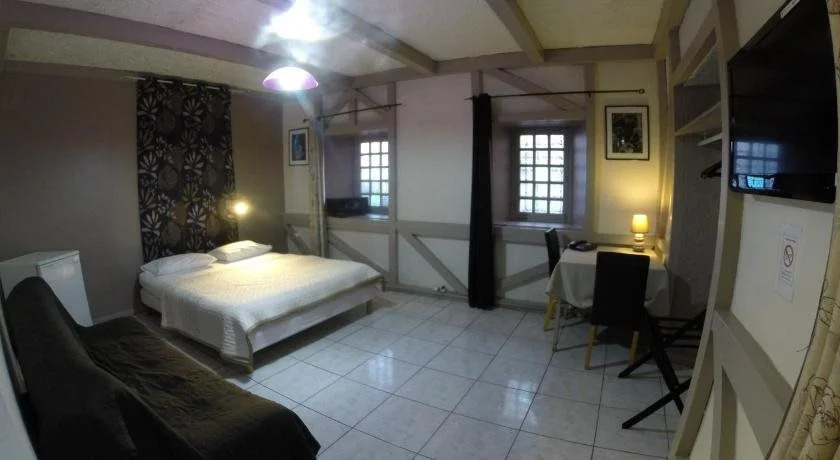 Carib Hotel