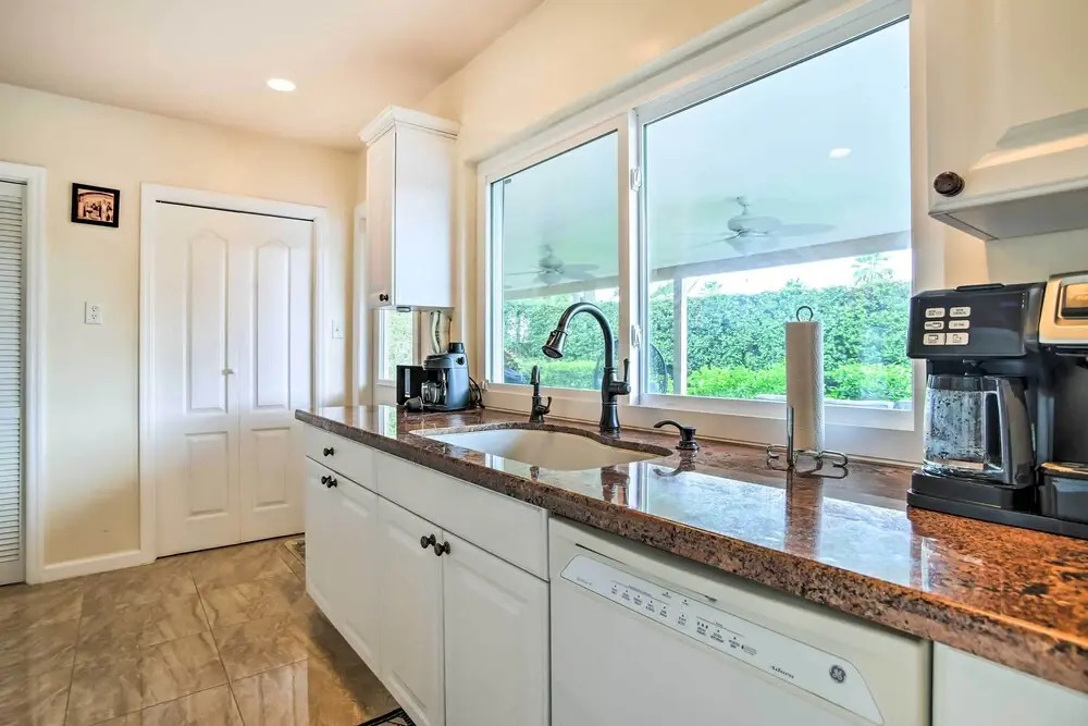 Riviera Beach Vacation Home w/ Pool: Walk to Beach