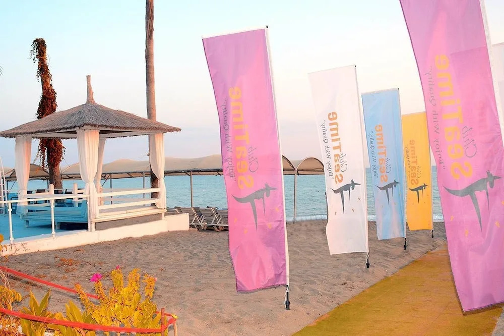 Club Sea Time Hotel
