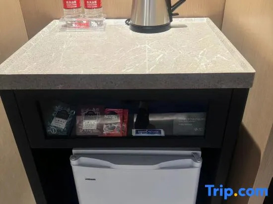 Ruining Hotel