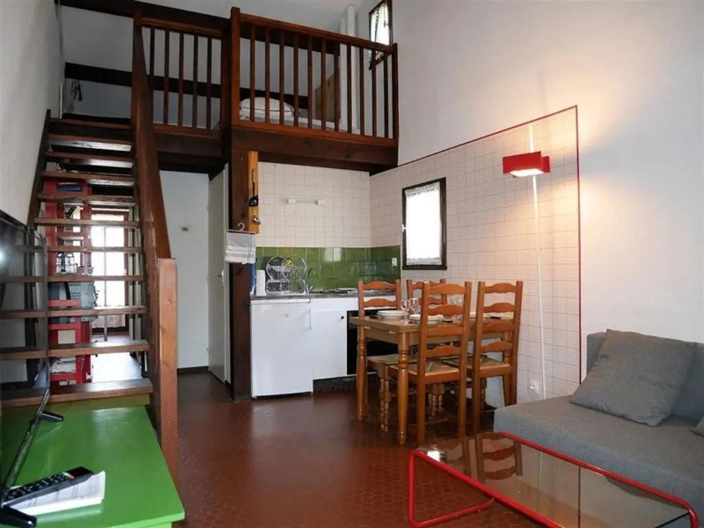 Charmante maisonnette proche du port avec parking et animaux acceptés - FR-1-413-100