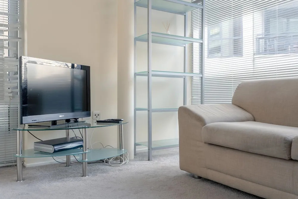 Stratford 2 Bedroom Apartment Sleeps 3
