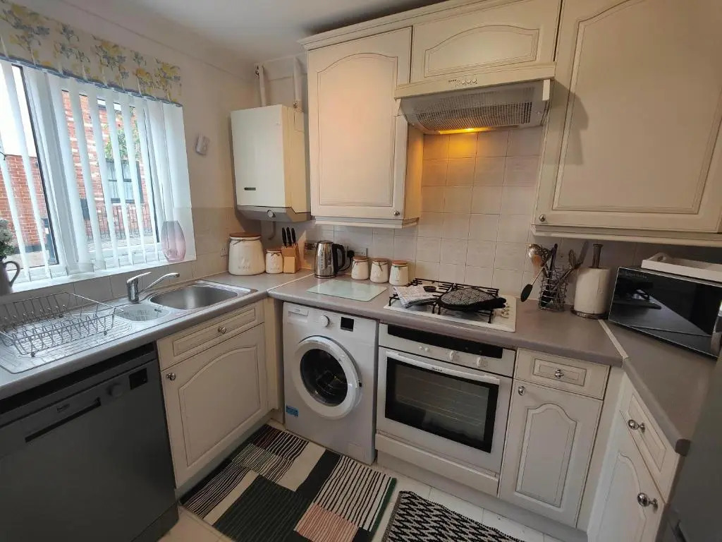 *NEW* Stunning EMSWORTH HARBOUR 3 Bedroom House