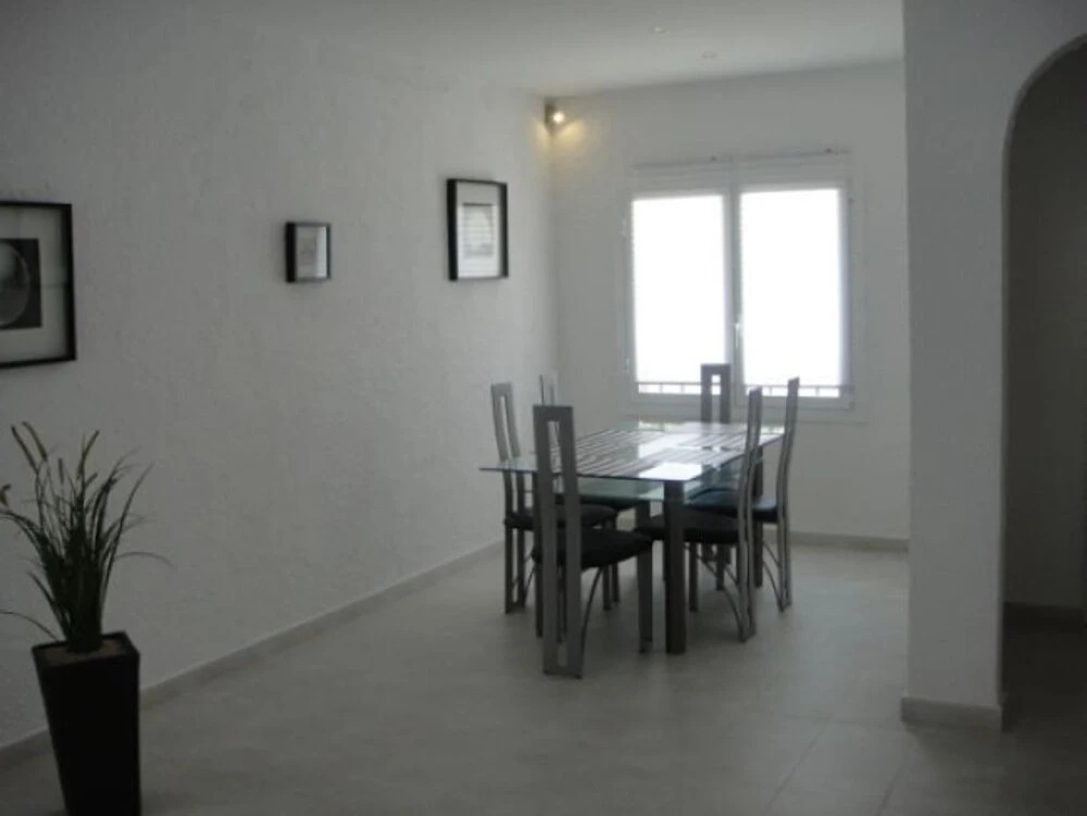 Casa Xiprers, 7 "Villa Santina"