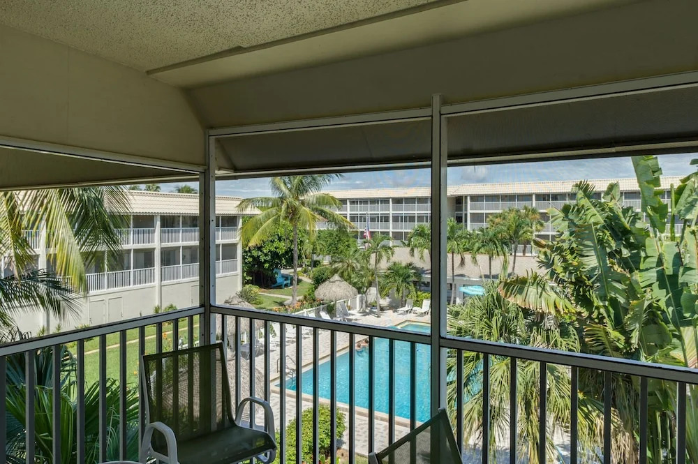 Sanibel Siesta on the Beach Unit 803 2 Bedrooms 2 Bathrooms Condo