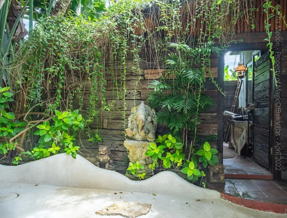 Medori Villa close to Bintang Supermarket