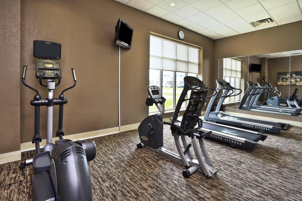 Holiday Inn & Suites Green Bay Stadium by IHG