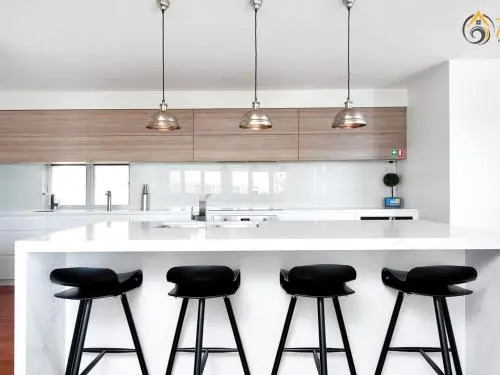 Luxury in Corlette - 4 Drungall Ave