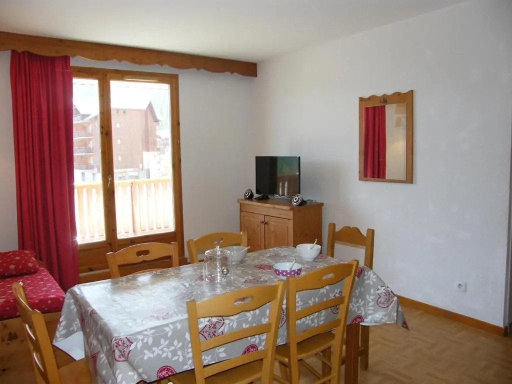 Appartement Puy-Saint-Vincent, 2 pièces, 6 personnes - FR-1-330G-95