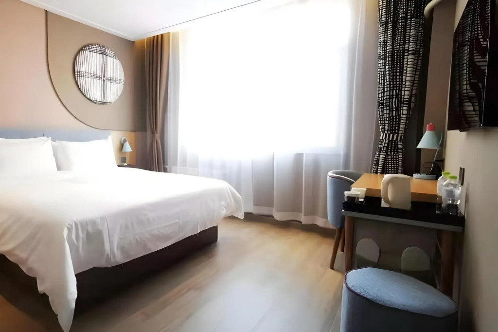 Homeinn · neo (Yantai Airport Road Ludong University)