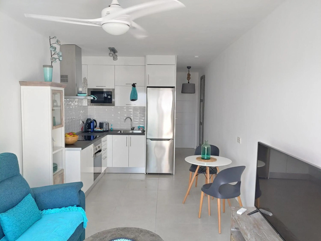 Apartment Namaste- Amazing sea view infinite pool - good Wifi - smart tv