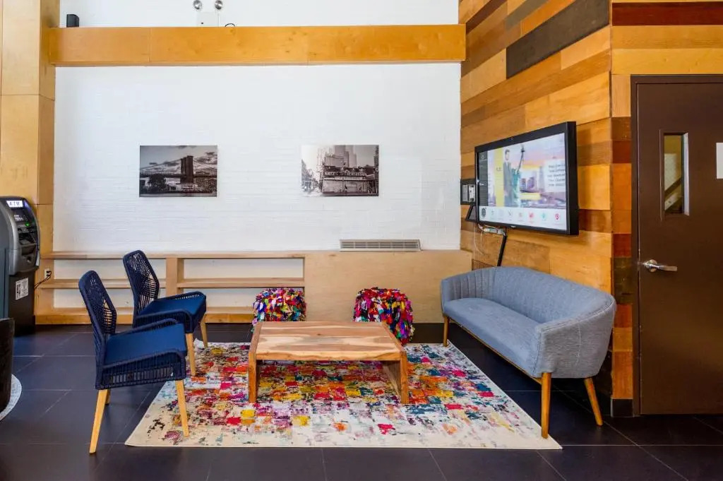 Orchard Street Hotel