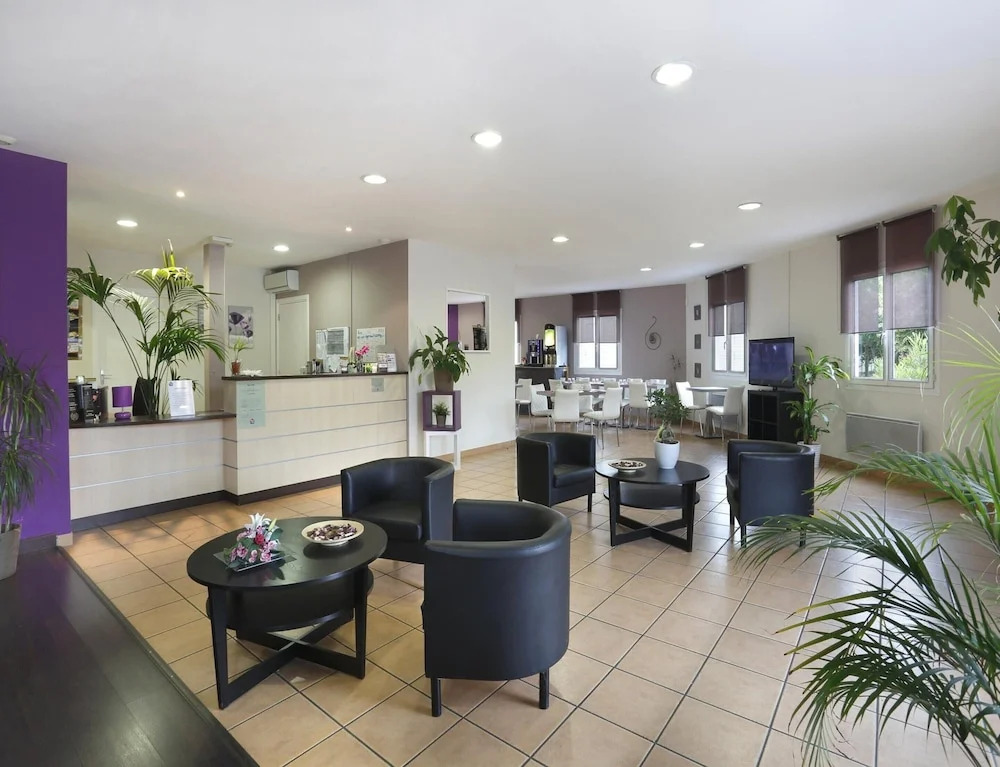 Large Mezzanine Stay for 6 in Merville
