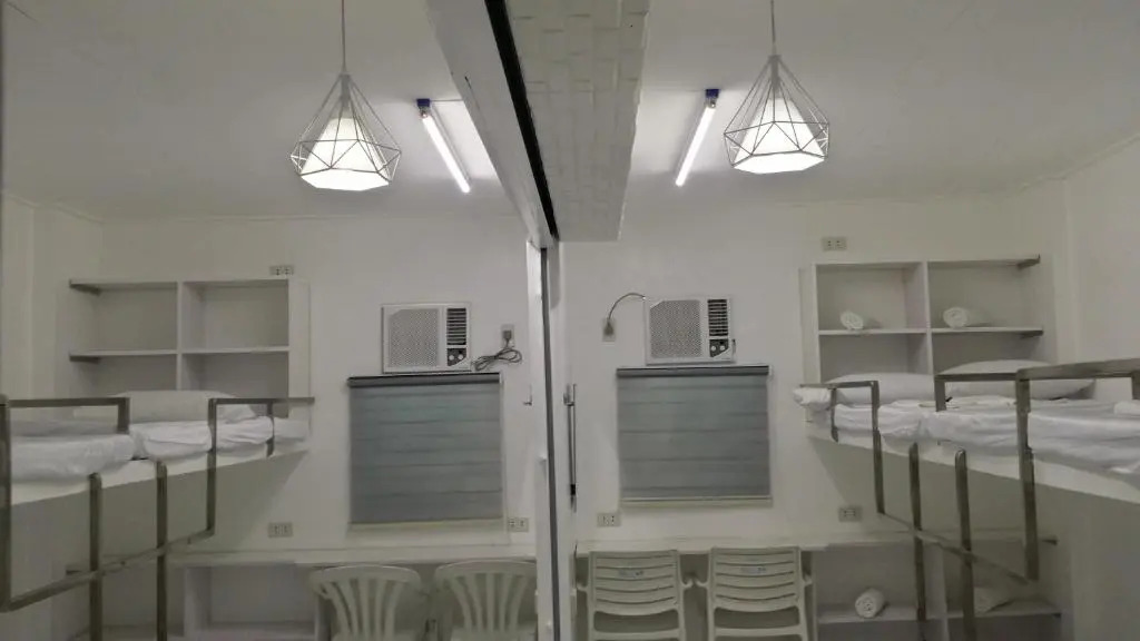 ERVoruto Hostel Makati