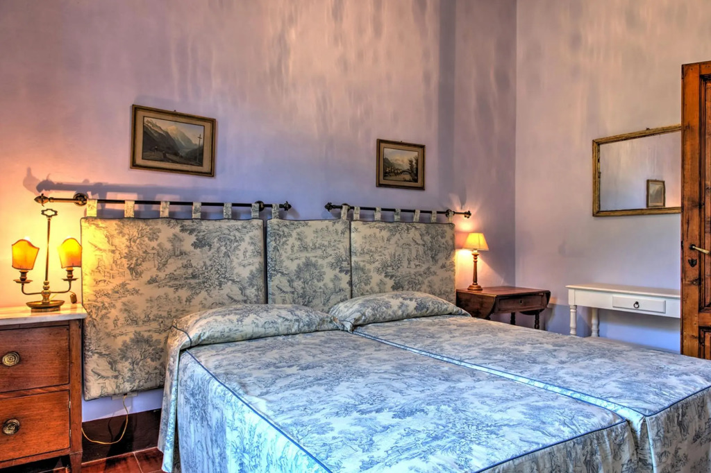 La Martinella 12, Emma Villas