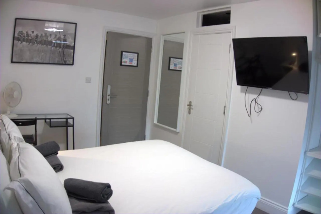 Abbey Point Hotel