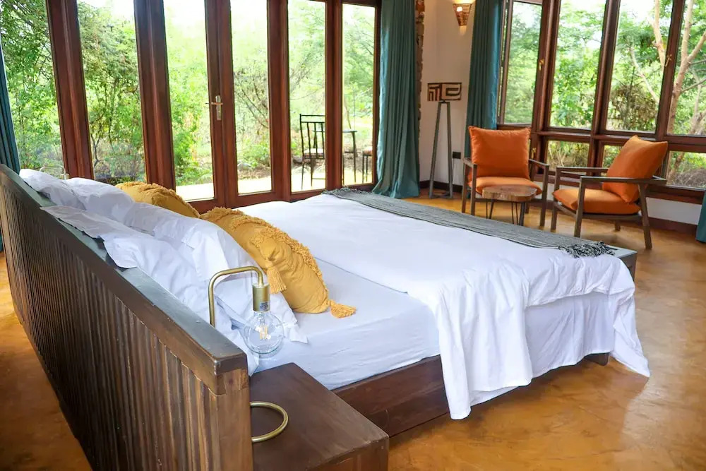 Moonbow Lodge
