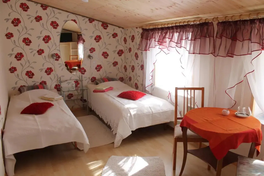 Aikarali Home Accommodation