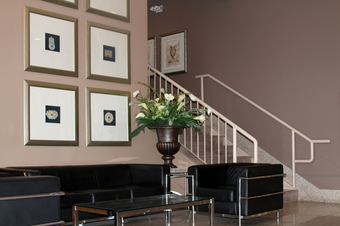 Red Lion Inn and Suites Victoria
