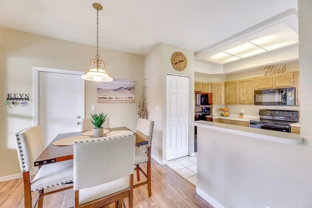 2 Mi to Dtwn: Condo w/ Patio in Mesa!