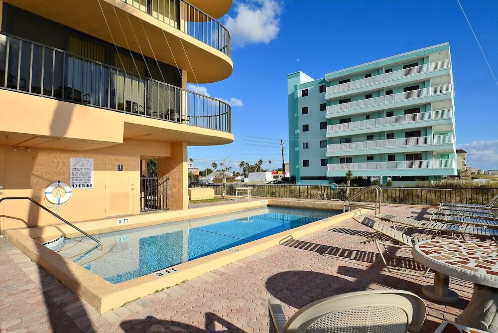 Trillium 2B Beach View From ALL Rooms/very Unique/top Location!
