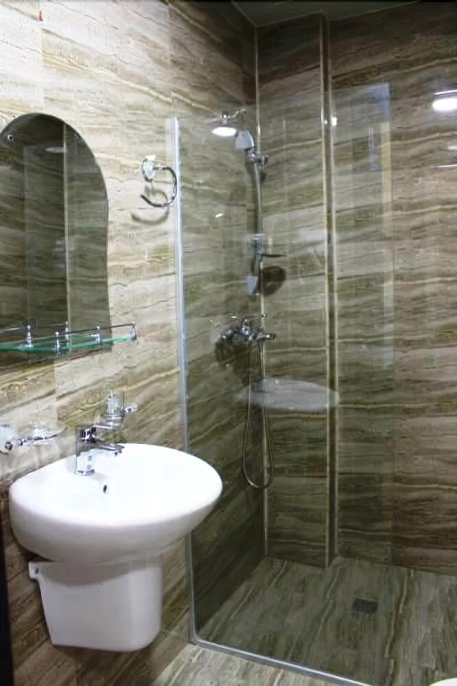 Iveria Elli Hotel