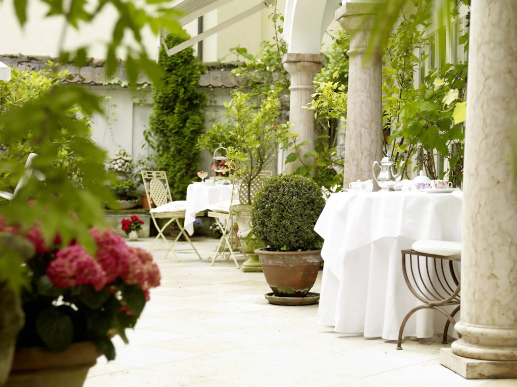 Hotel Opera